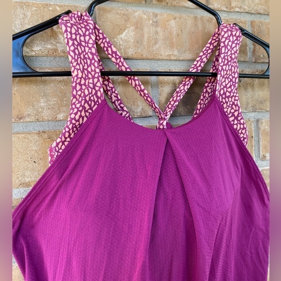 Lululemon Nouveau Limits Tank Built-in Bra, Size 4 - Picture 5 of 10